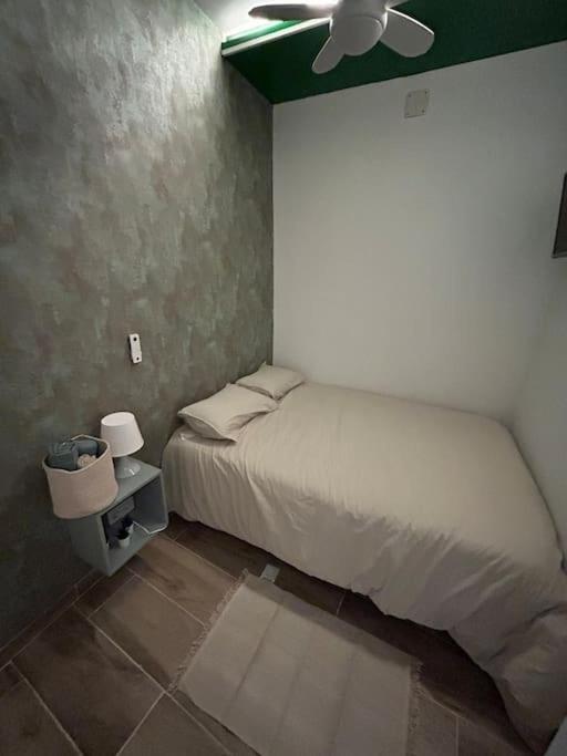 Apartamento Recien Reformado Con 5 Habitaciones Y 3 Banos Madrid Exterior photo