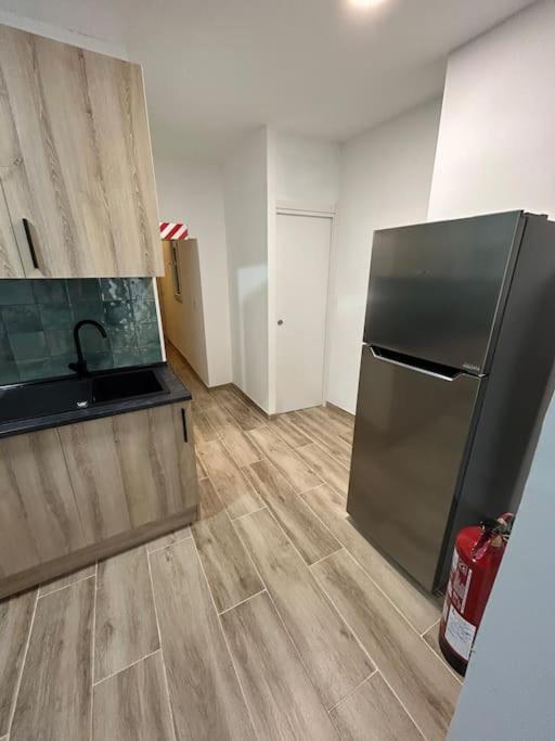 Apartamento Recien Reformado Con 5 Habitaciones Y 3 Banos Madrid Exterior photo
