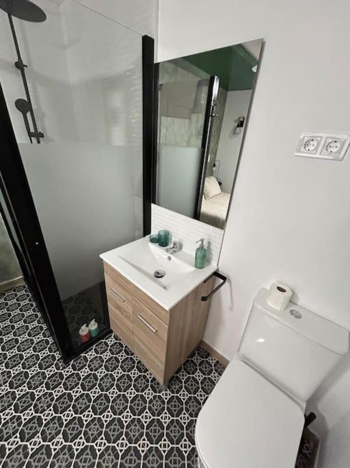 Apartamento Recien Reformado Con 5 Habitaciones Y 3 Banos Madrid Exterior photo